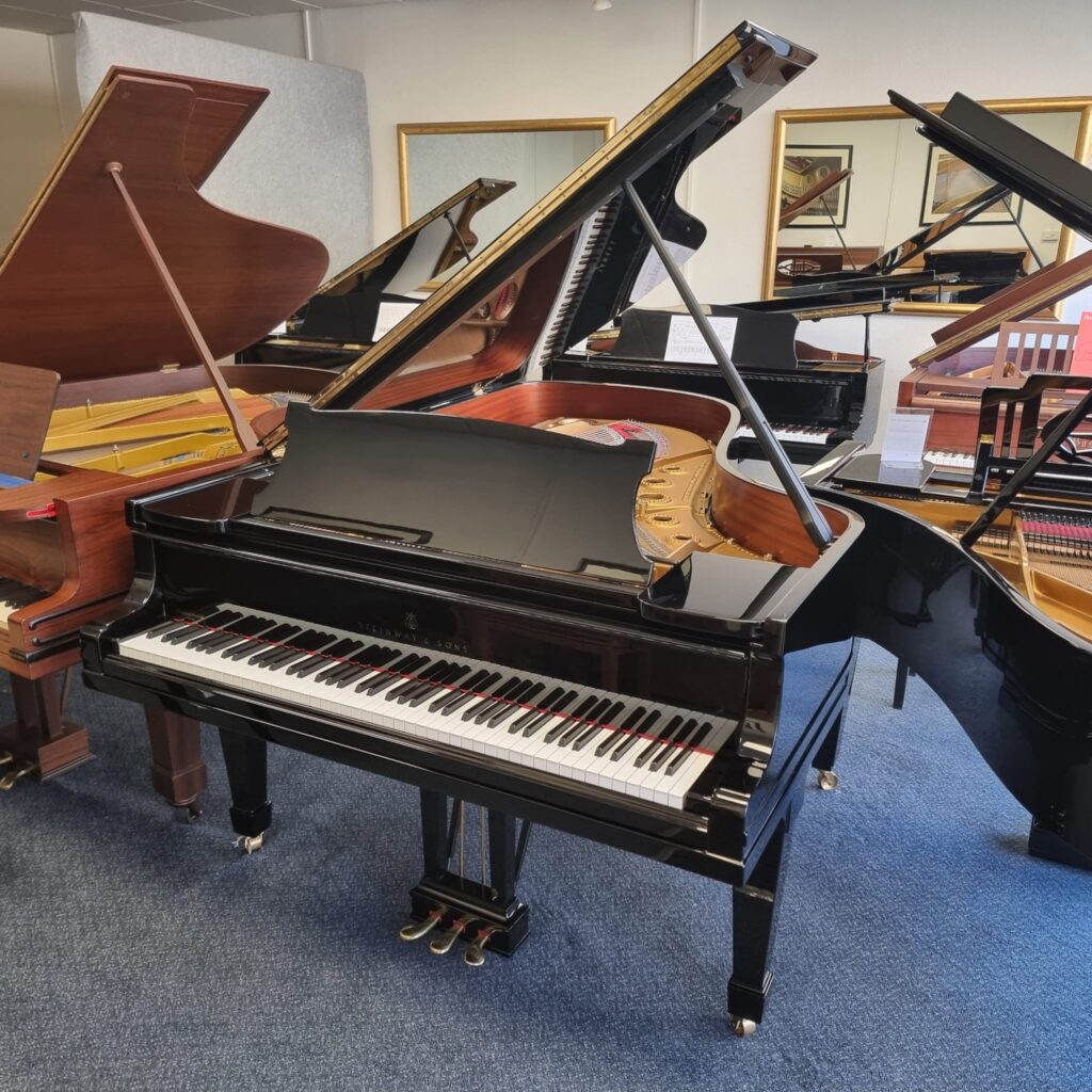 Steinway model B